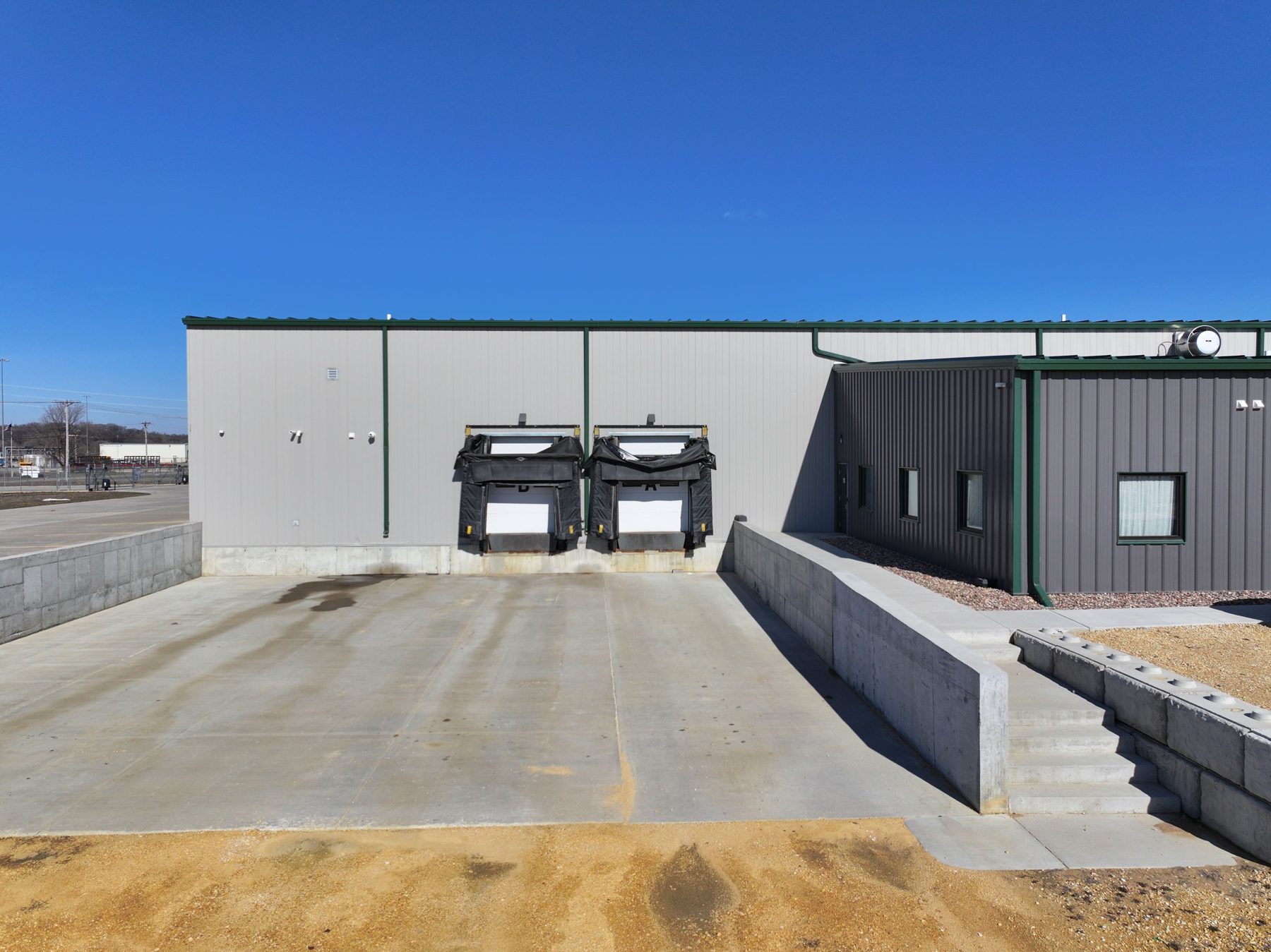 Refrigerated load-out docks at the shipping apron